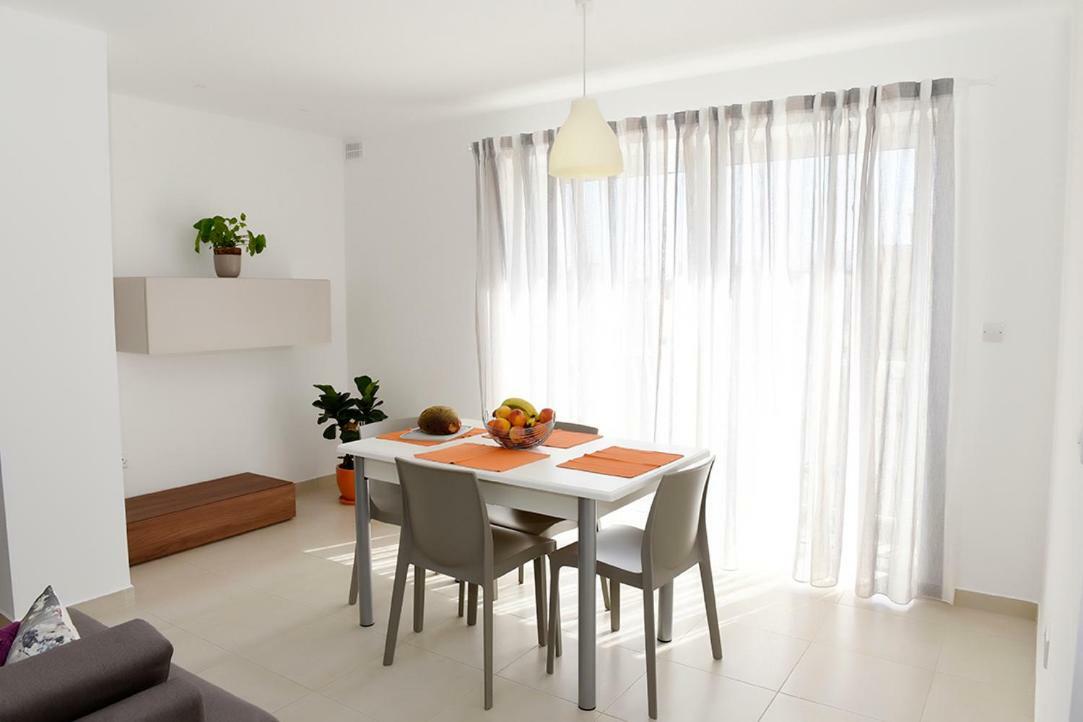 13 Village Apartments Mellieħa Eksteriør billede